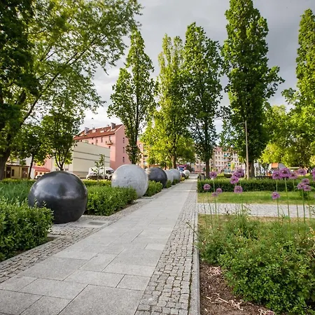 A Moze Mazury * 厄尔科